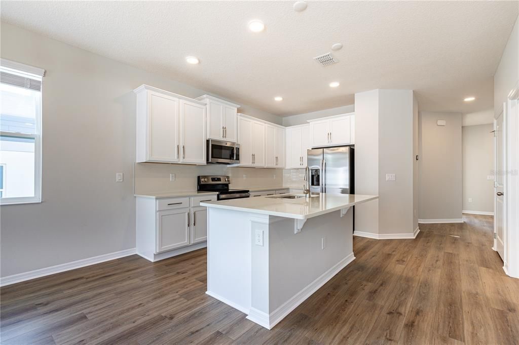 Active With Contract: $2,700 (3 beds, 2 baths, 1850 Square Feet)