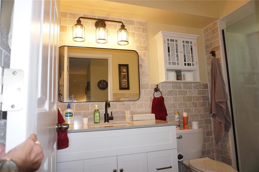 GORGEOUS REMODELED MASTER BATH