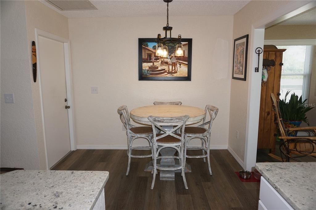 Dining area in kitchen