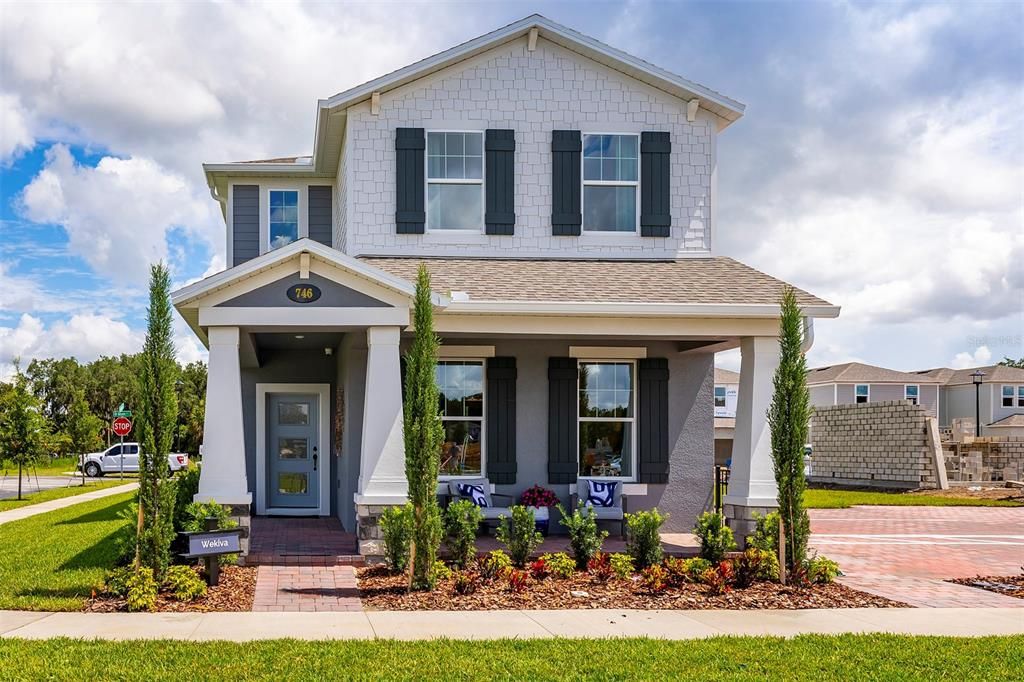 Active With Contract: $699,990 (4 beds, 3 baths, 2780 Square Feet)