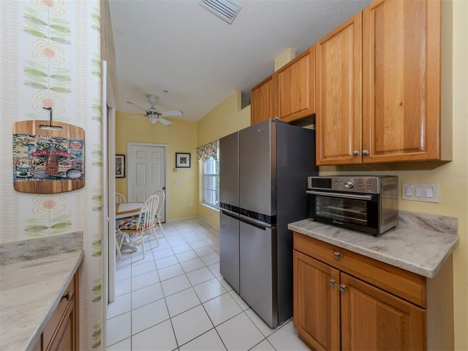 For Sale: $395,000 (2 beds, 2 baths, 1432 Square Feet)