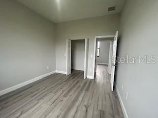 For Sale: $274,900 (2 beds, 2 baths, 1277 Square Feet)