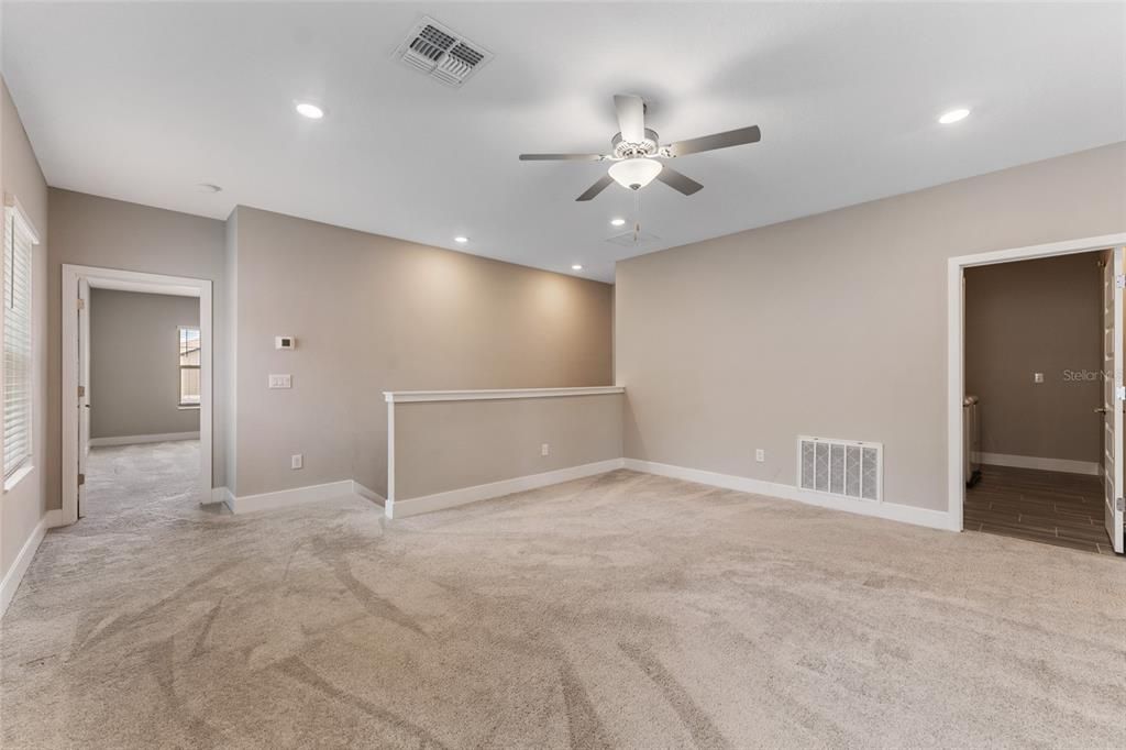 Expansive loft area