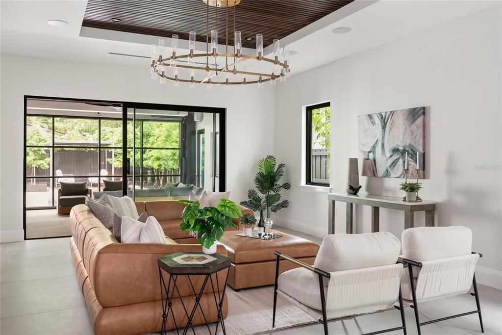 Active With Contract: $2,195,000 (5 beds, 4 baths, 3884 Square Feet)