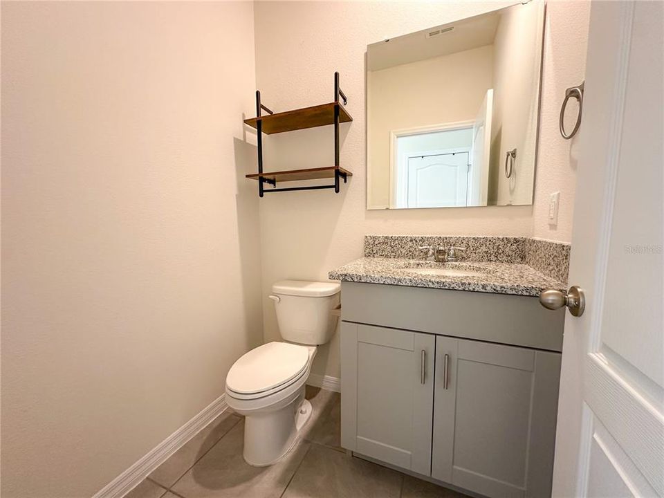 For Rent: $2,300 (3 beds, 2 baths, 1587 Square Feet)