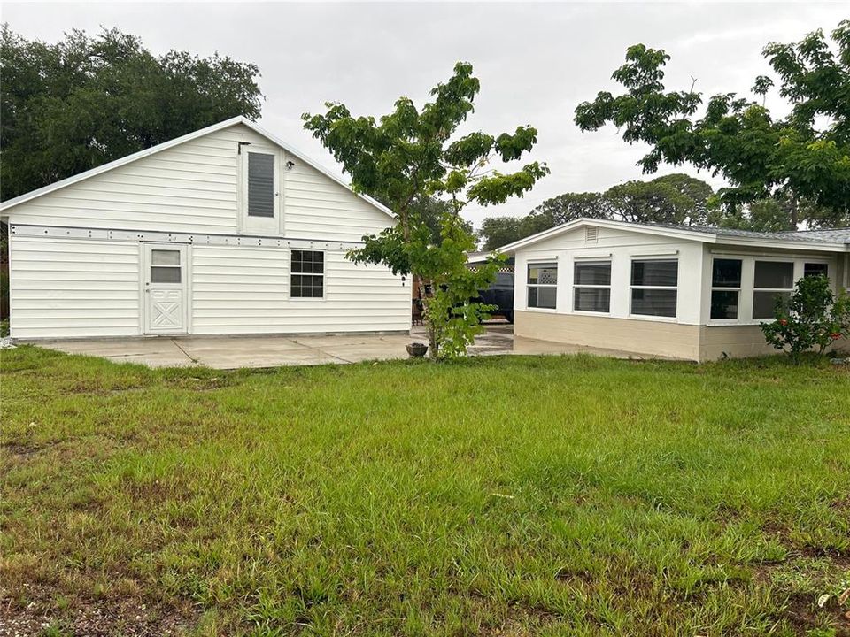 For Sale: $330,000 (3 beds, 2 baths, 1365 Square Feet)