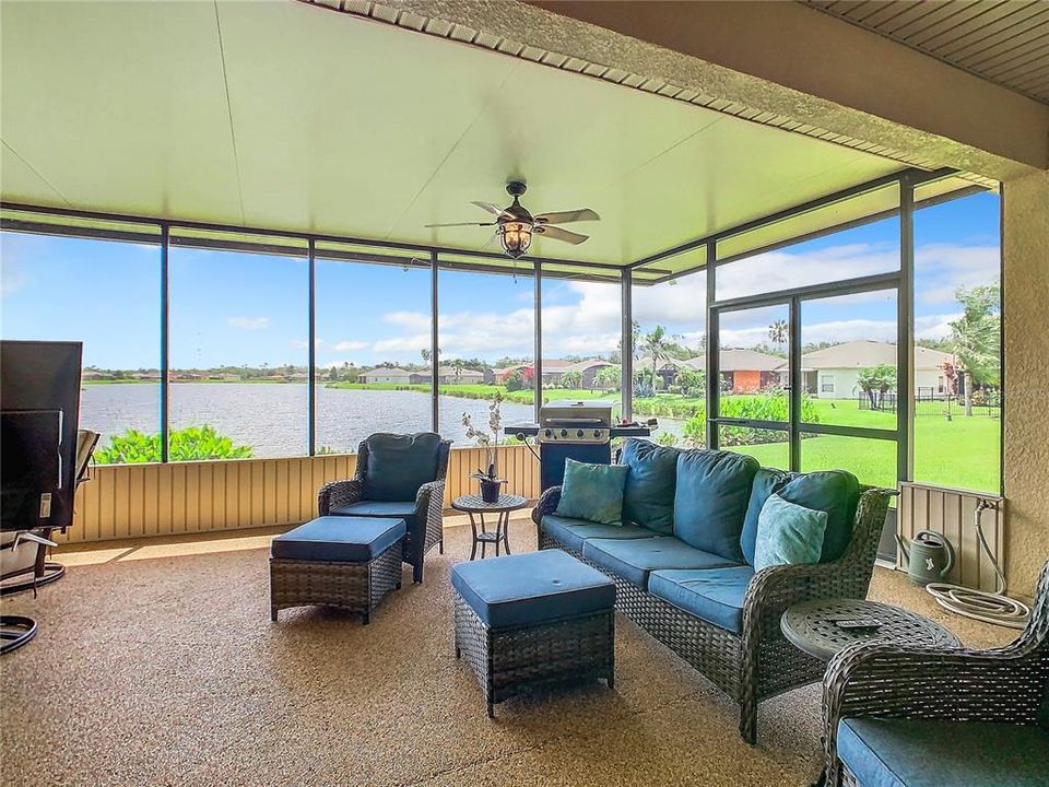 LARGE COVERED AND SCREEND LANAI TO ENJOY ALL YEAR LONG