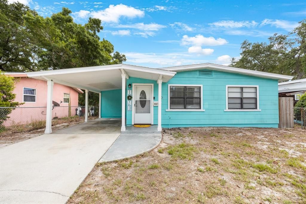 For Sale: $299,900 (3 beds, 1 baths, 880 Square Feet)