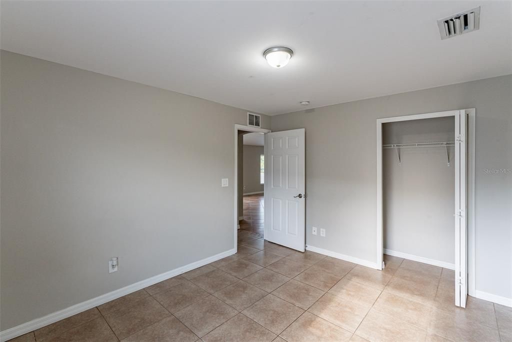 For Sale: $340,000 (3 beds, 2 baths, 1993 Square Feet)