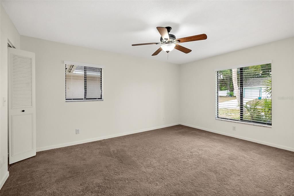 Active With Contract: $349,000 (3 beds, 2 baths, 1869 Square Feet)