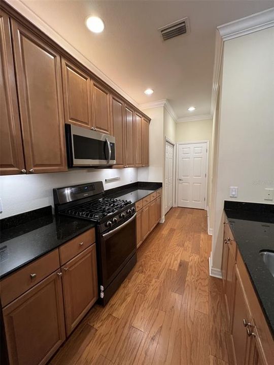 For Rent: $3,900 (3 beds, 2 baths, 1743 Square Feet)