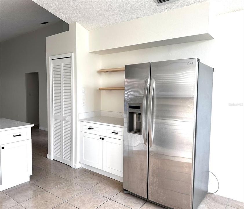 For Rent: $2,549 (3 beds, 2 baths, 1404 Square Feet)