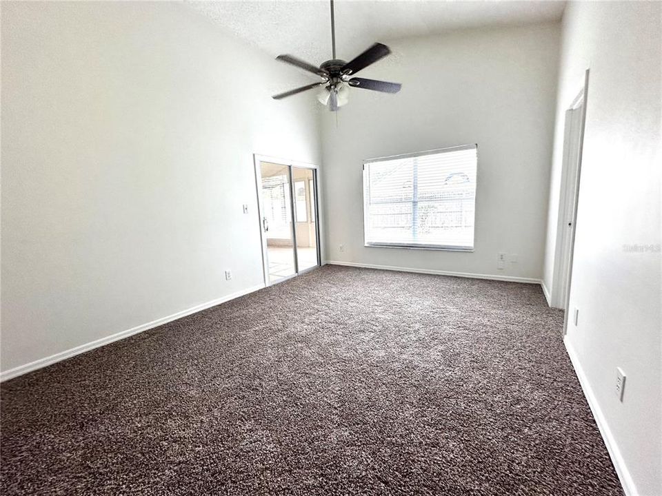 For Rent: $2,599 (3 beds, 2 baths, 1404 Square Feet)