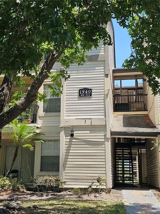 Recently Sold: $115,000 (1 beds, 1 baths, 660 Square Feet)