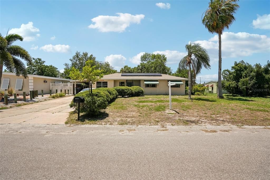 Recently Sold: $265,000 (3 beds, 1 baths, 1314 Square Feet)