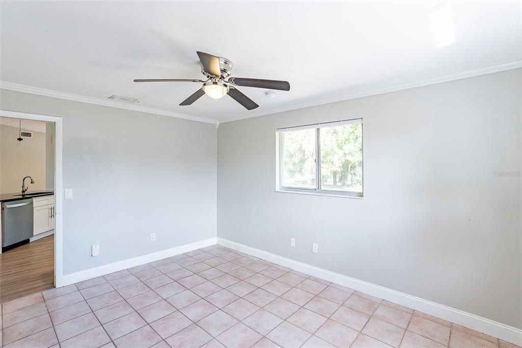 For Sale: $340,000 (3 beds, 2 baths, 1200 Square Feet)