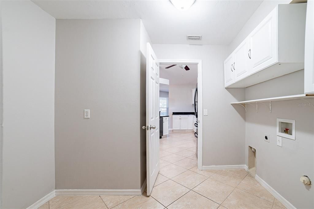 For Sale: $465,000 (3 beds, 2 baths, 1821 Square Feet)