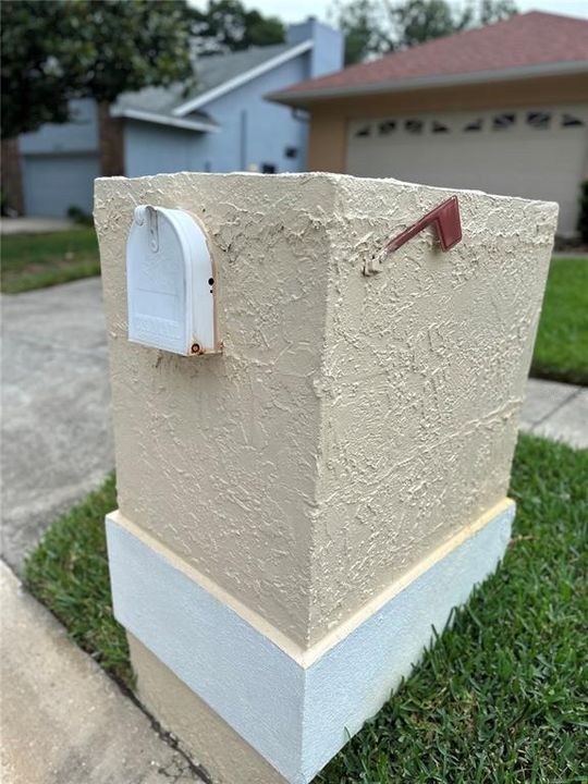 Private Mailbox