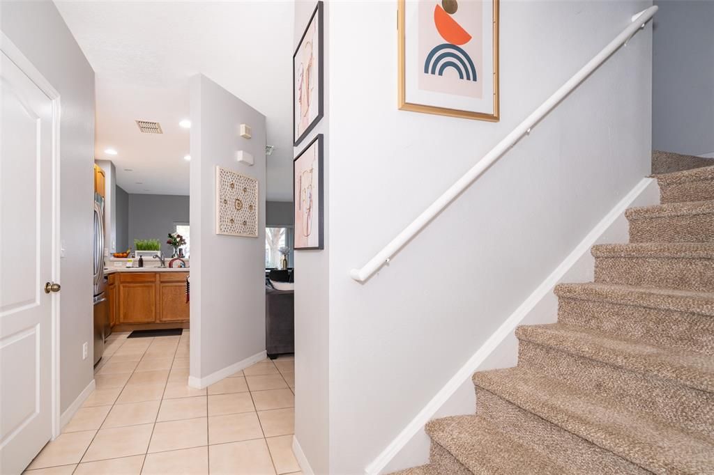 For Sale: $304,900 (2 beds, 2 baths, 1202 Square Feet)