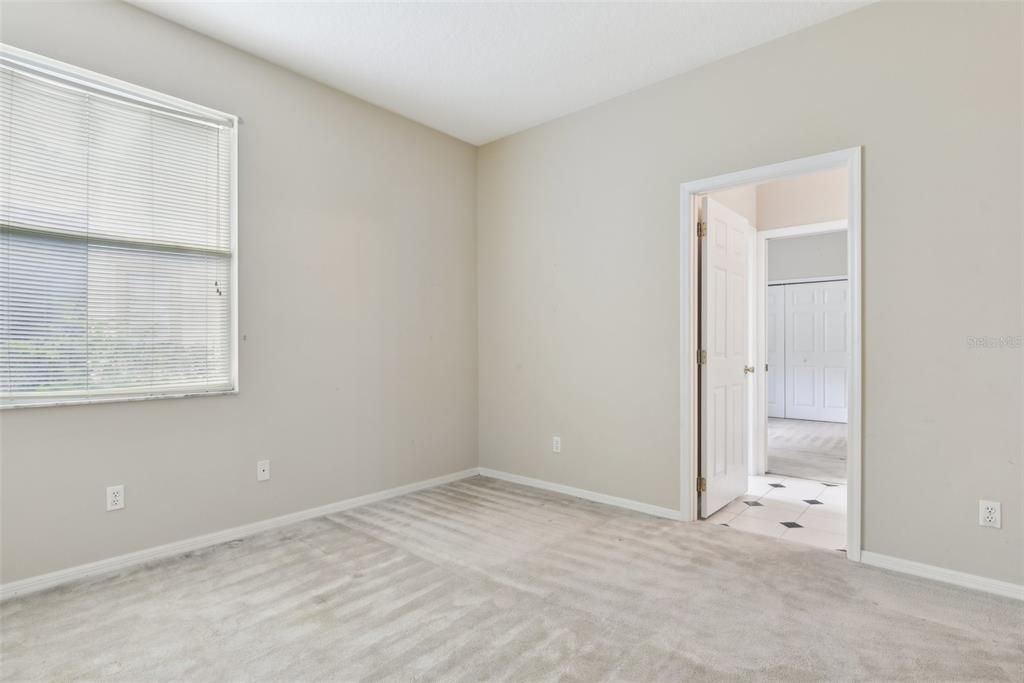 3rd Bedroom - Jack and Jill Bathroom