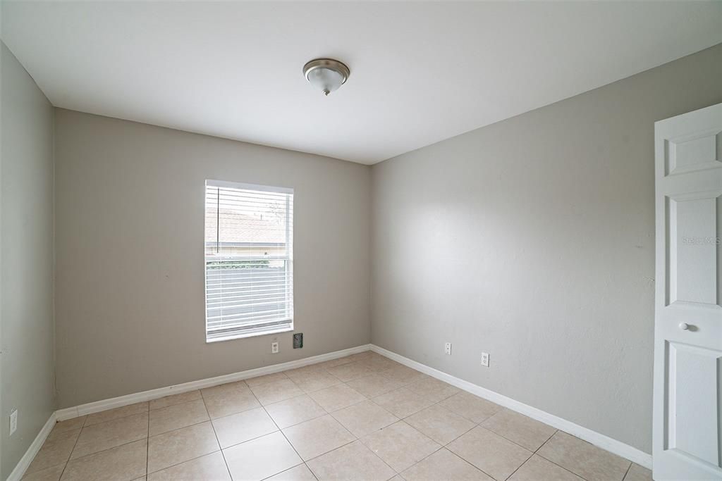 For Sale: $347,000 (3 beds, 2 baths, 1798 Square Feet)