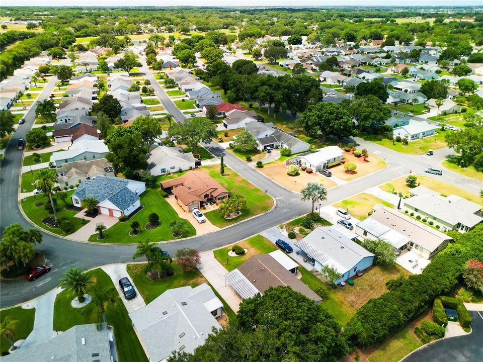 For Sale: $319,000 (2 beds, 2 baths, 1248 Square Feet)