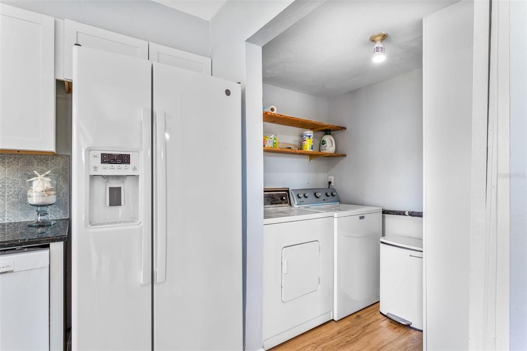 For Sale: $225,000 (3 beds, 2 baths, 1179 Square Feet)