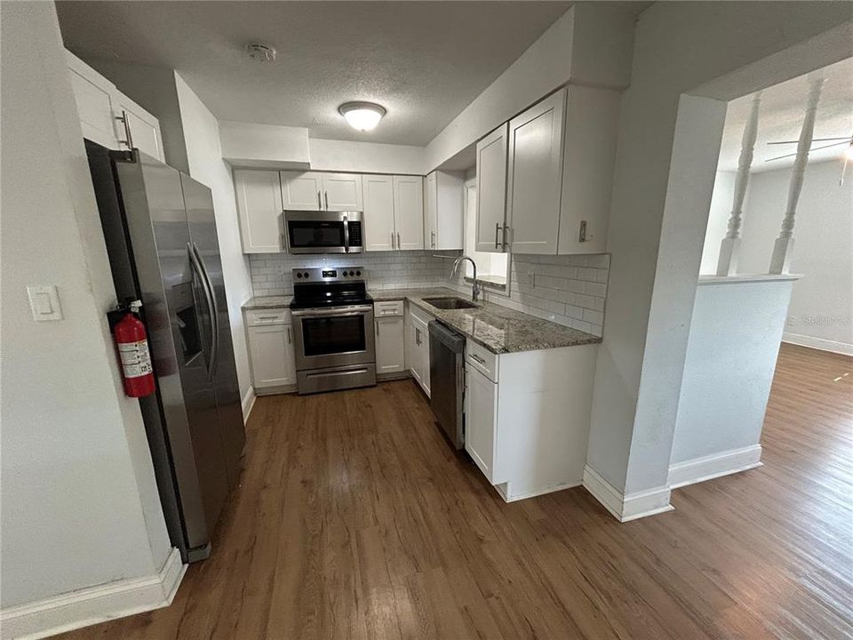 For Rent: $1,825 (3 beds, 1 baths, 1072 Square Feet)