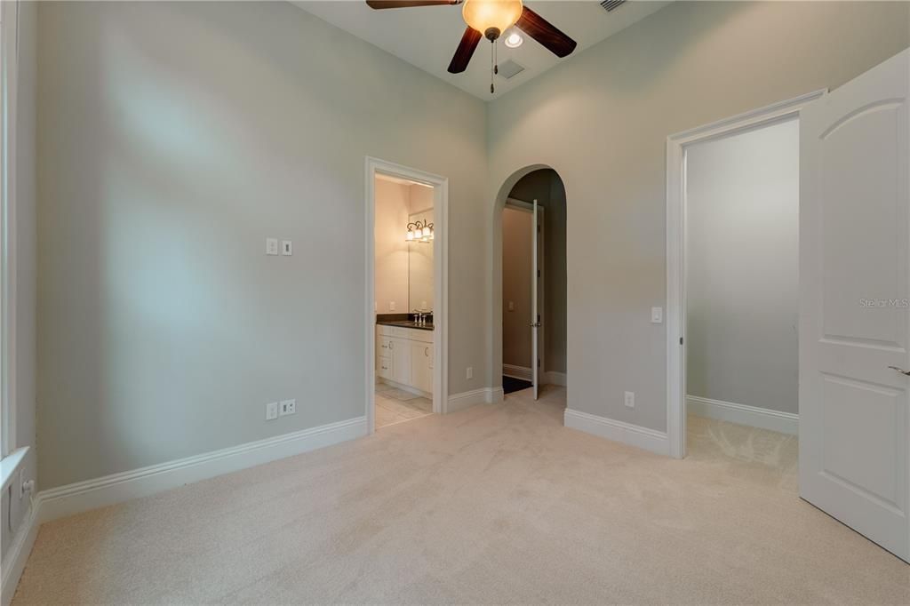 The entrance to bedroom 3's closet, bathroom, and entryway.