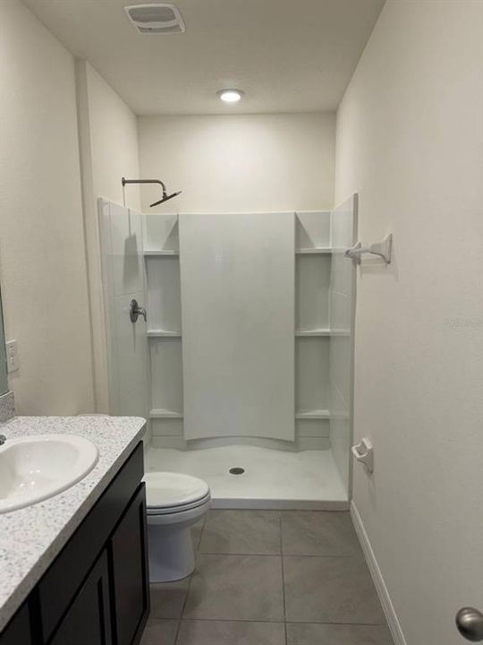 For Rent: $2,200 (3 beds, 2 baths, 1673 Square Feet)