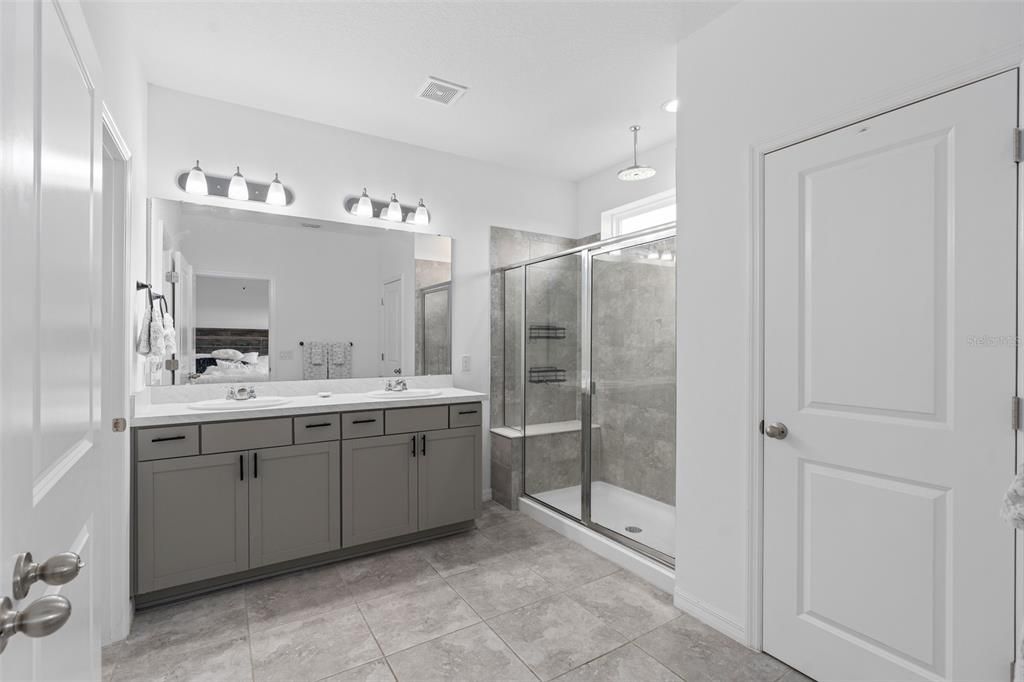 a gorgeous master bathroom!