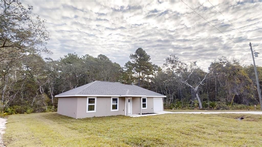 For Sale: $217,900 (3 beds, 2 baths, 1003 Square Feet)