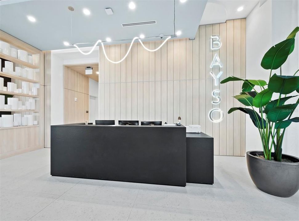 Reception Area with 24/7 attendents