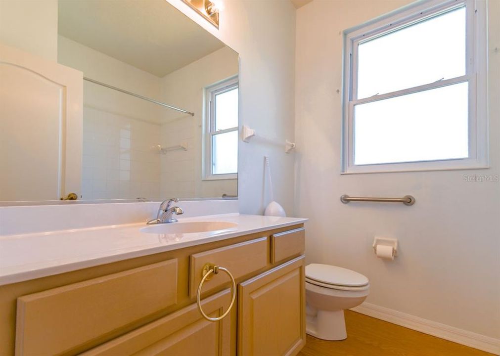 For Sale: $339,900 (2 beds, 2 baths, 1544 Square Feet)