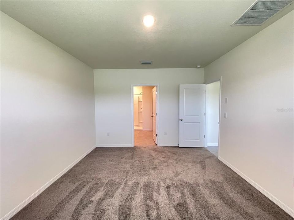 For Rent: $3,000 (4 beds, 2 baths, 1846 Square Feet)