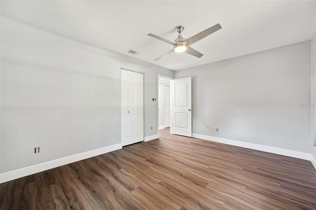 Active With Contract: $300,000 (4 beds, 2 baths, 1686 Square Feet)