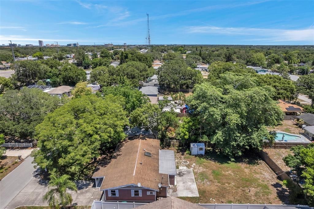 Active With Contract: $300,000 (4 beds, 2 baths, 1686 Square Feet)