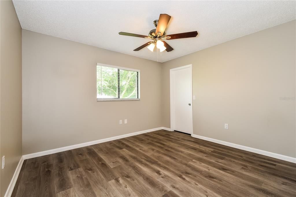 For Rent: $2,515 (3 beds, 2 baths, 1737 Square Feet)