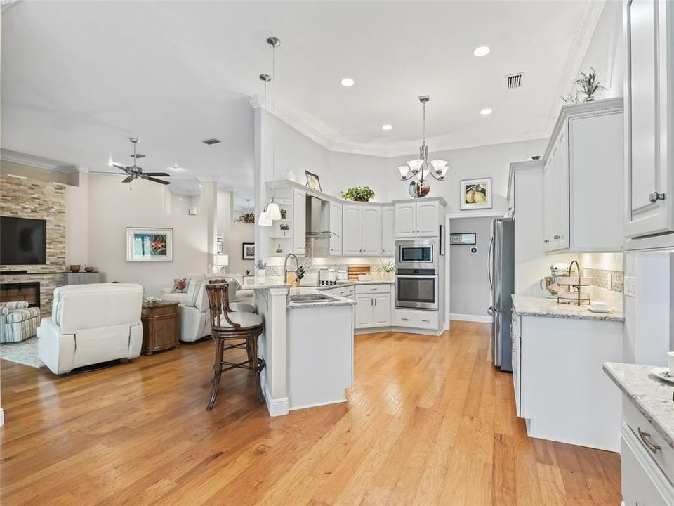 The Kitchen has great overhead and countertop task lighting.  The counter eating area is also great for a quick bite.