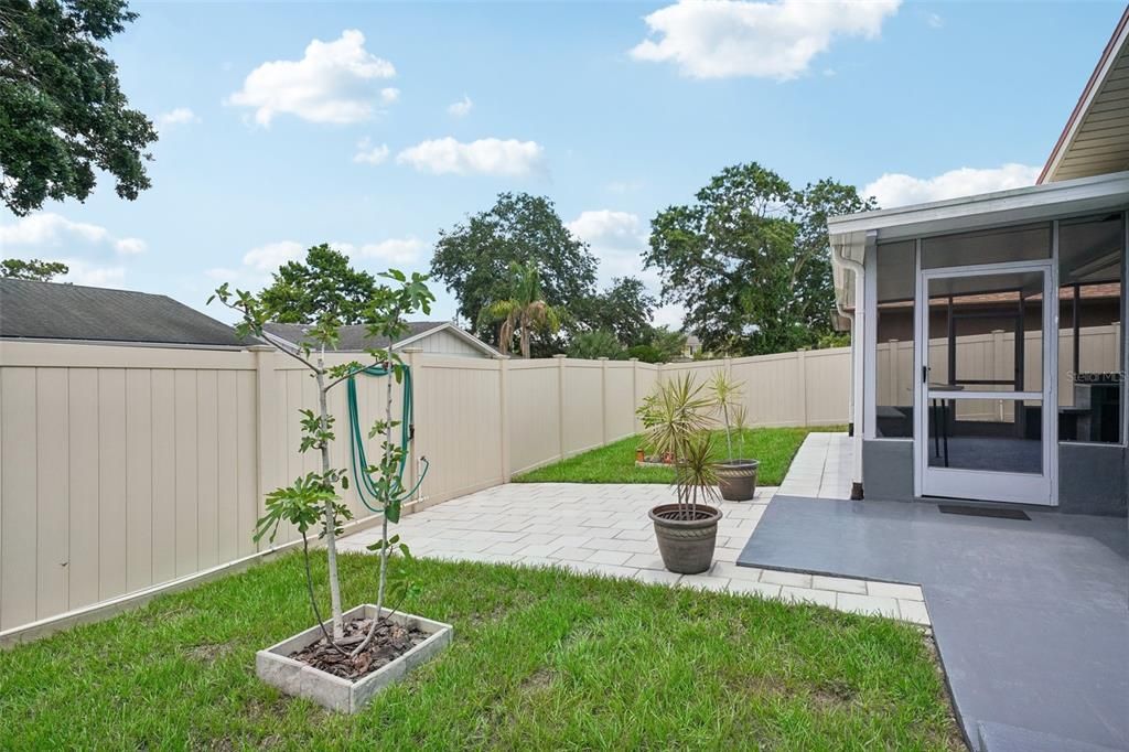 For Sale: $600,000 (3 beds, 2 baths, 1476 Square Feet)