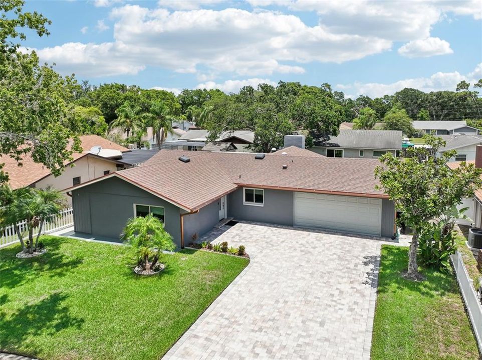 For Sale: $600,000 (3 beds, 2 baths, 1476 Square Feet)