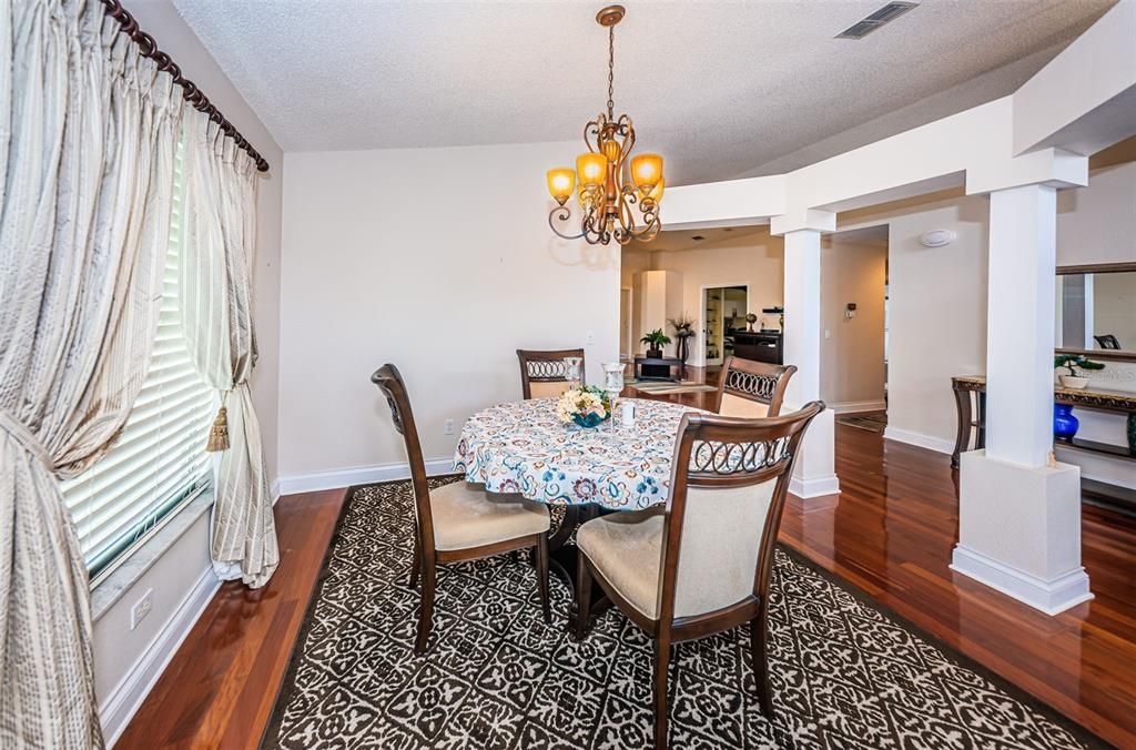 For Sale: $444,900 (3 beds, 2 baths, 2385 Square Feet)