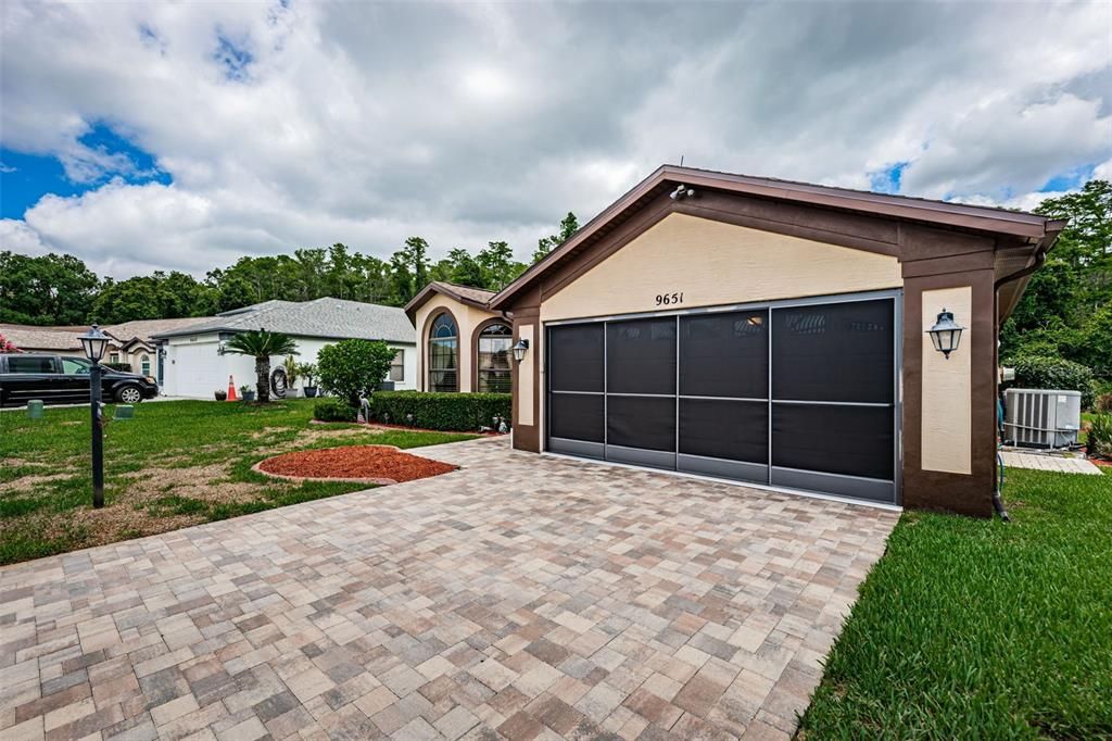 For Sale: $444,900 (3 beds, 2 baths, 2385 Square Feet)