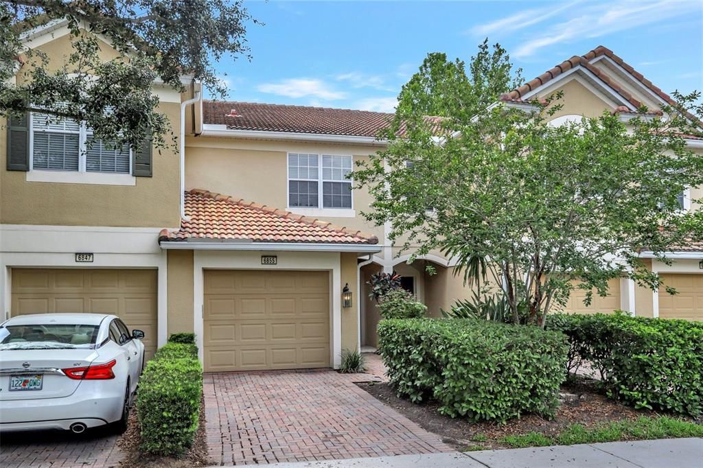 Recently Sold: $412,000 (2 beds, 2 baths, 1540 Square Feet)