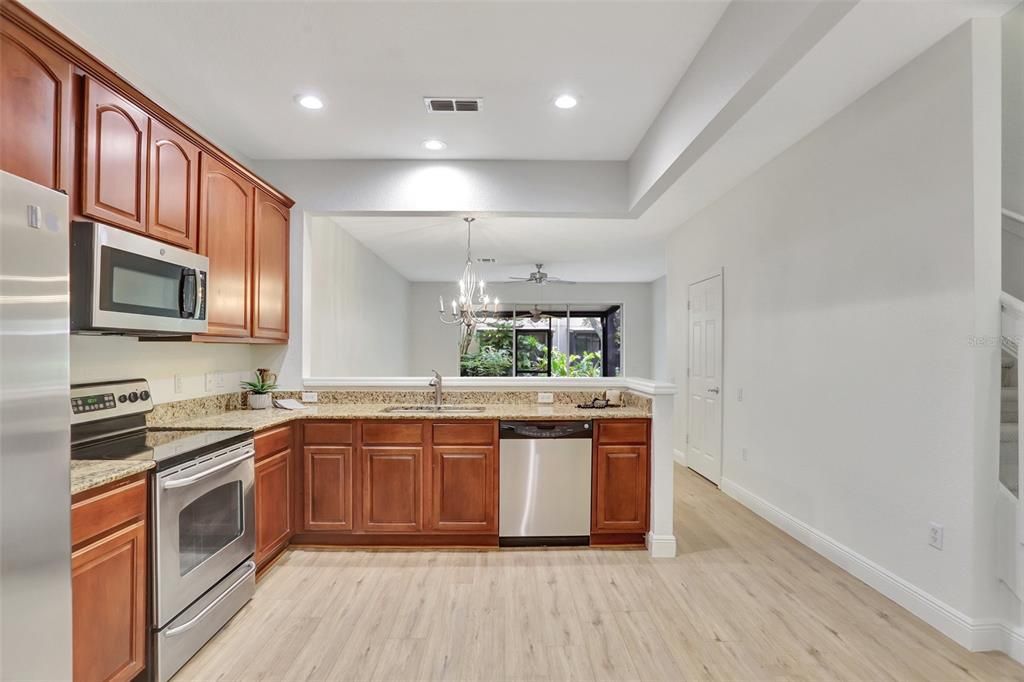 Recently Sold: $412,000 (2 beds, 2 baths, 1540 Square Feet)