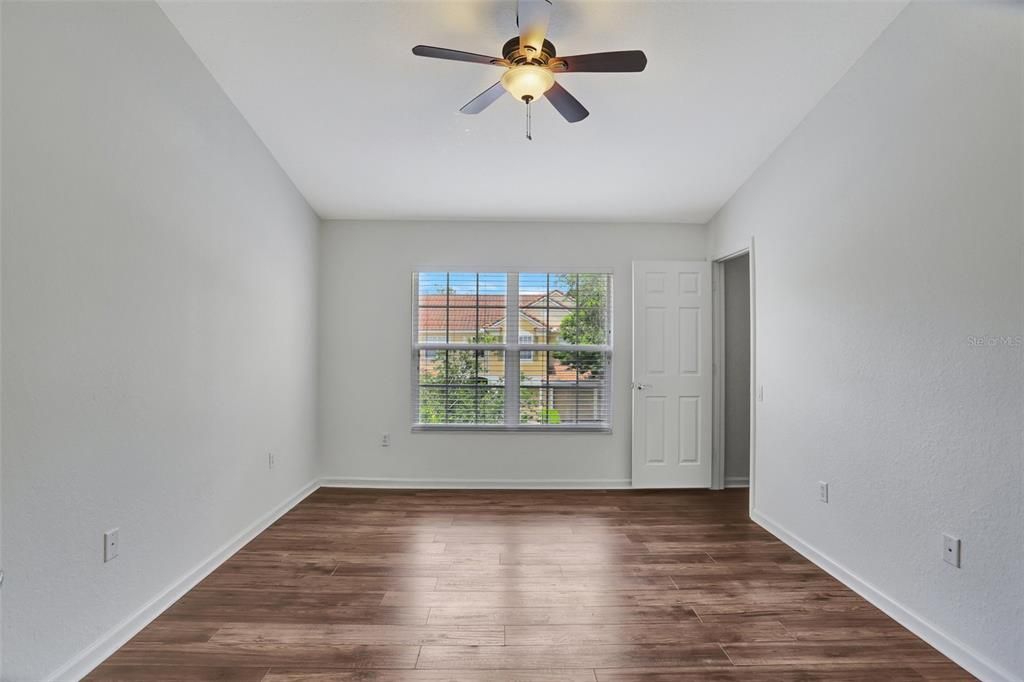 Recently Sold: $412,000 (2 beds, 2 baths, 1540 Square Feet)