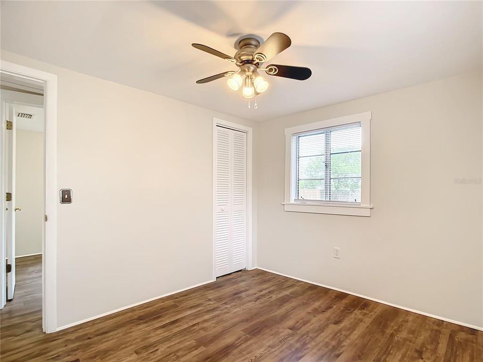 For Sale: $250,000 (2 beds, 1 baths, 545 Square Feet)