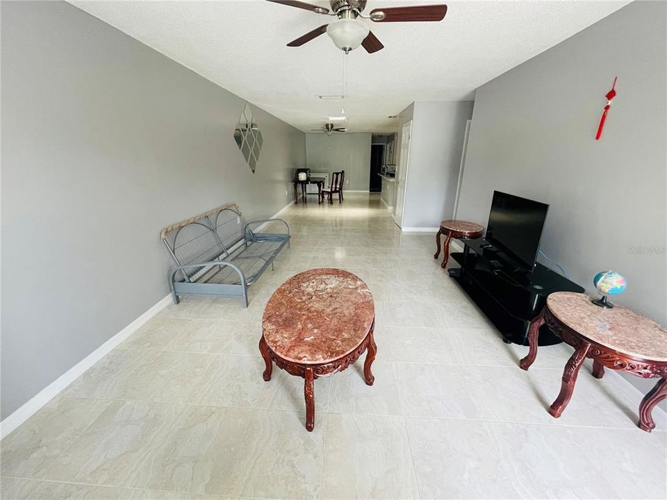 For Sale: $289,900 (3 beds, 2 baths, 1525 Square Feet)