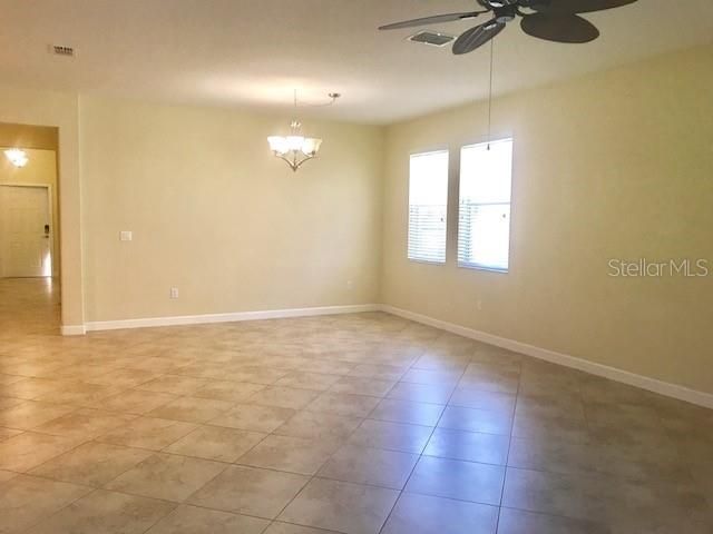 For Rent: $2,850 (4 beds, 3 baths, 2024 Square Feet)