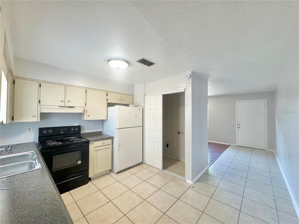 Washer/Dryer hookup in closet